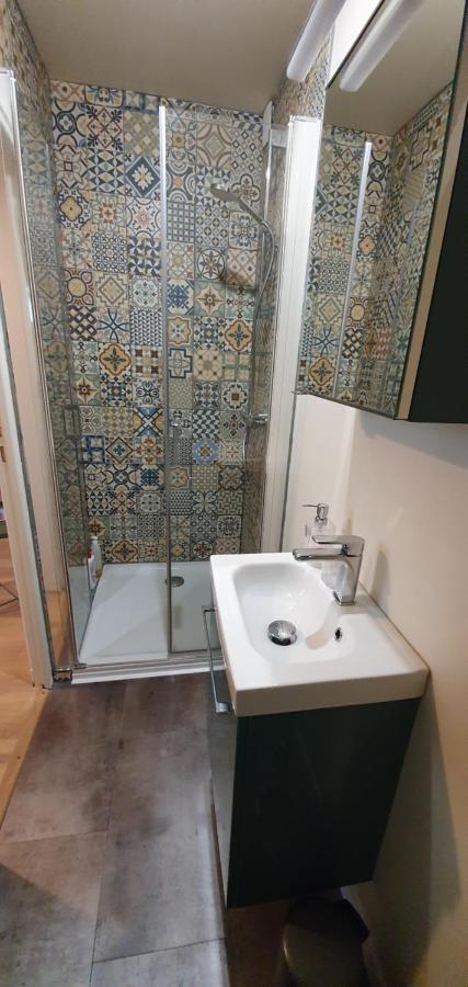 Appartement Studio Prieuré Quimper Esterno foto