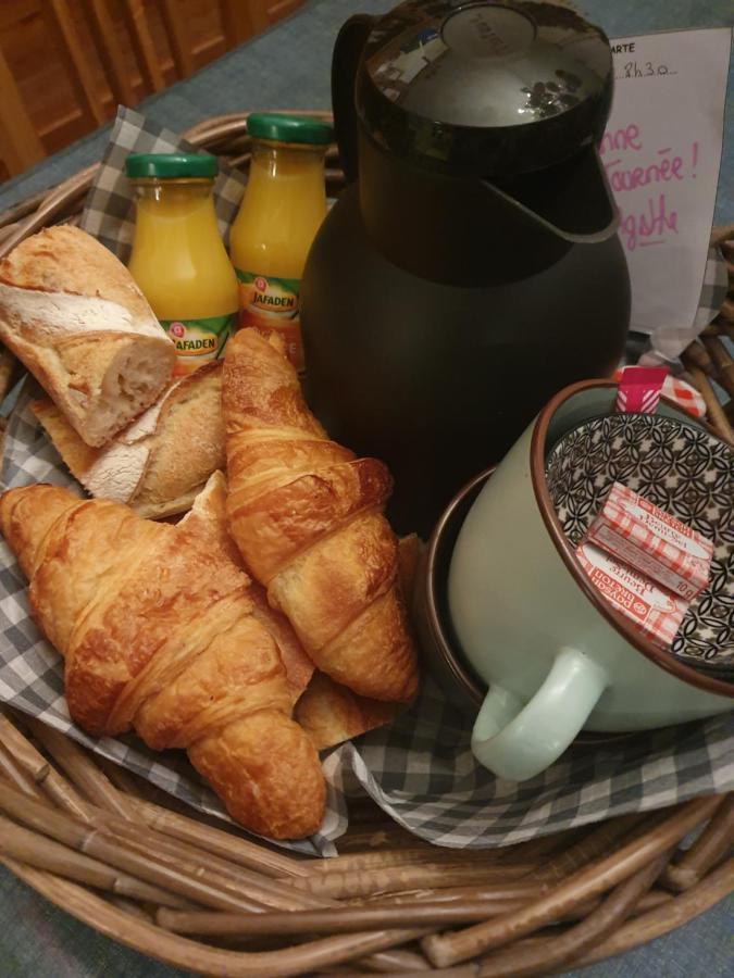 Appartement Studio Prieuré Quimper Esterno foto